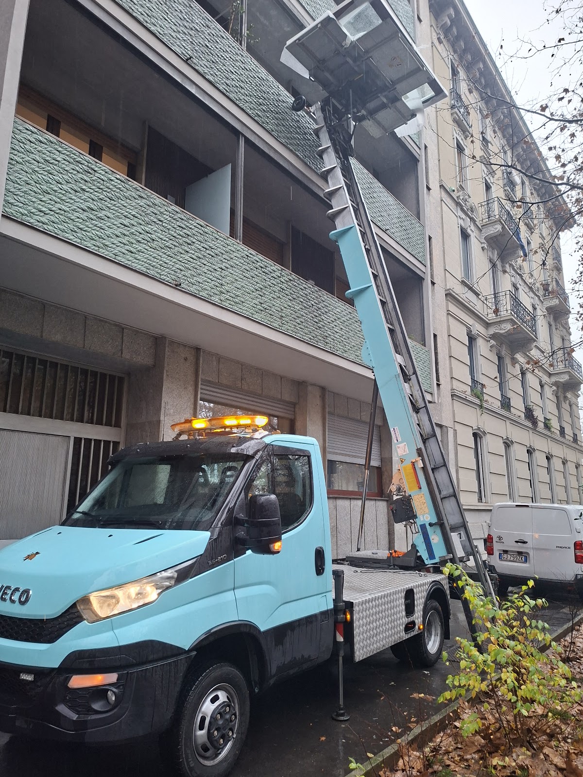Autoscala Elmat Service pronta per un intervento